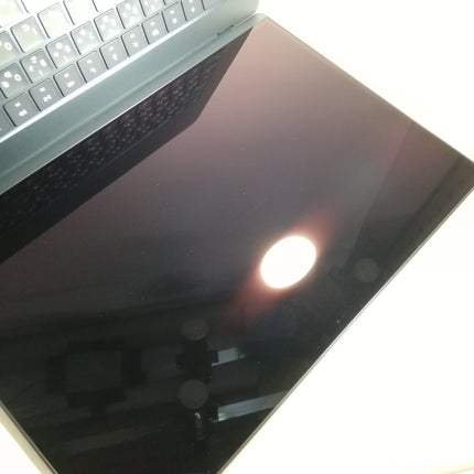 MacBook Air M4 / 15インチ / 2025 / 16GB / 256GB / ミッドナイト / ランク:B / MW1L3J/A / 【中古品管理番号:37989】