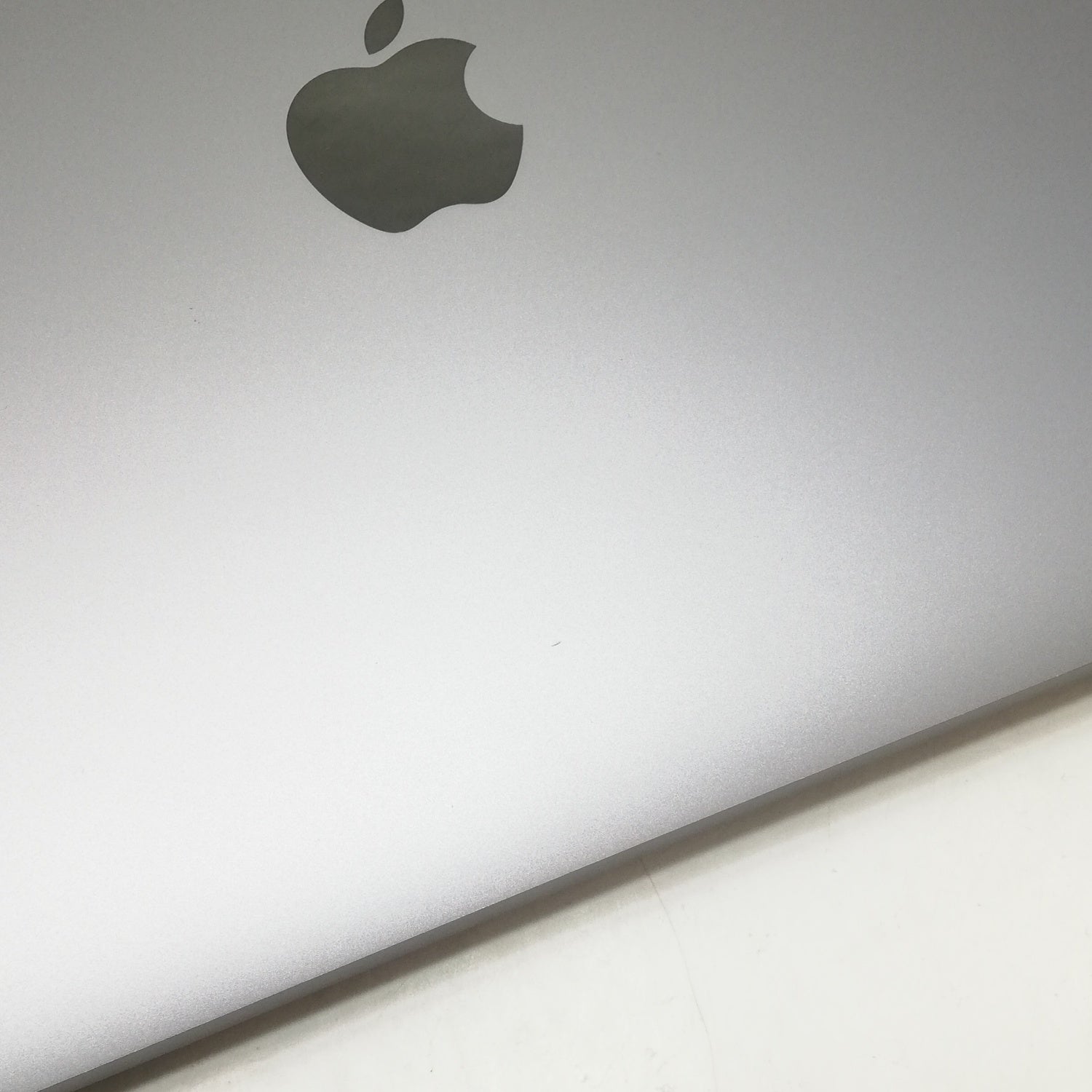 MacBook 中古 販売】MacBook Pro M2 / 13インチ / 2022 / 24GB / 512GB