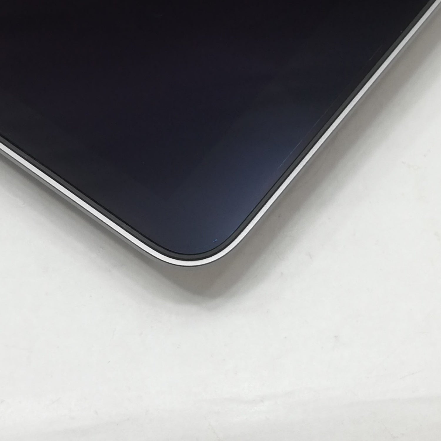 MacBook 中古 販売】MacBook Pro M2 / 13インチ / 2022 / 24GB / 512GB