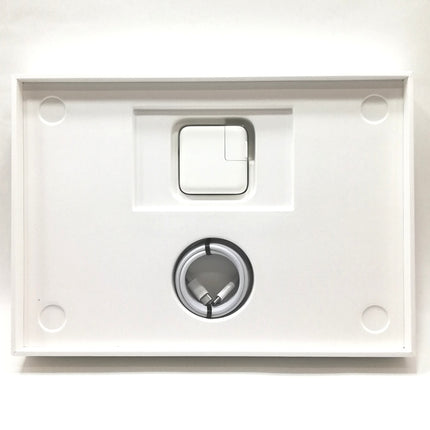 MacBook Air M1 / 13インチ / Mid2020 / 8GB / 256GB / ゴールド / ランク:B / MGND3J/A / 【中古品管理番号:38039】