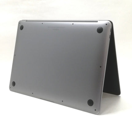 MacBook Air M1 / 13インチ / Mid2020 / 8GB / 256GB / スペースグレイ / ランク:B / MGN63J/A / 【中古品管理番号:38046】