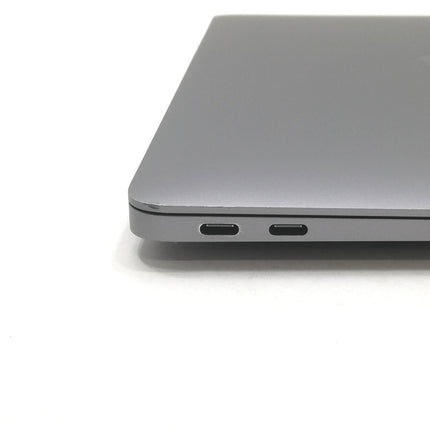 MacBook Air M1 / 13インチ / Mid2020 / 8GB / 256GB / スペースグレイ / ランク:B / MGN63J/A / 【中古品管理番号:38047】