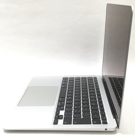 MacBook Air M1 / 13インチ / Mid2020 / 8GB / 256GB / シルバー / ランク:C / MGN93J/A / 【中古品管理番号:38048】