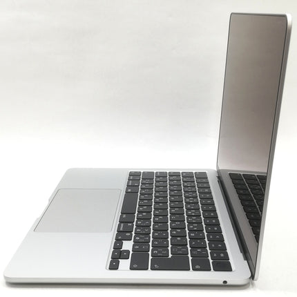 MacBook Air M2 / 13インチ / 2022 / 16GB / 256GB / シルバー / ランク:A / MLXY3J/A / 【中古品管理番号:38066】
