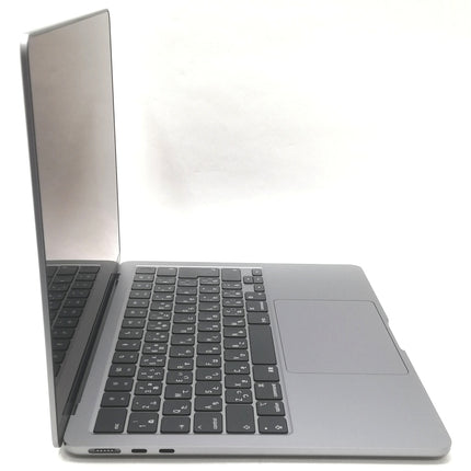 MacBook Air M2 / 13インチ / 2022 / 8GB / 256GB / スペースグレイ / ランク:B / MLXW3J/A / 【中古品管理番号:38075】