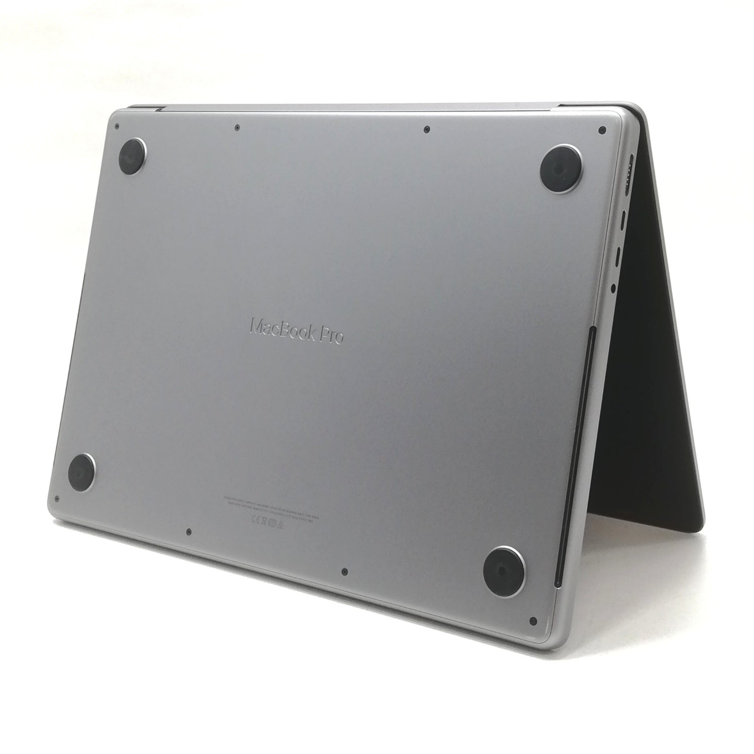 MacBook 中古 販売】MacBook Pro M1 Pro / 14インチ / 2021 / 32GB