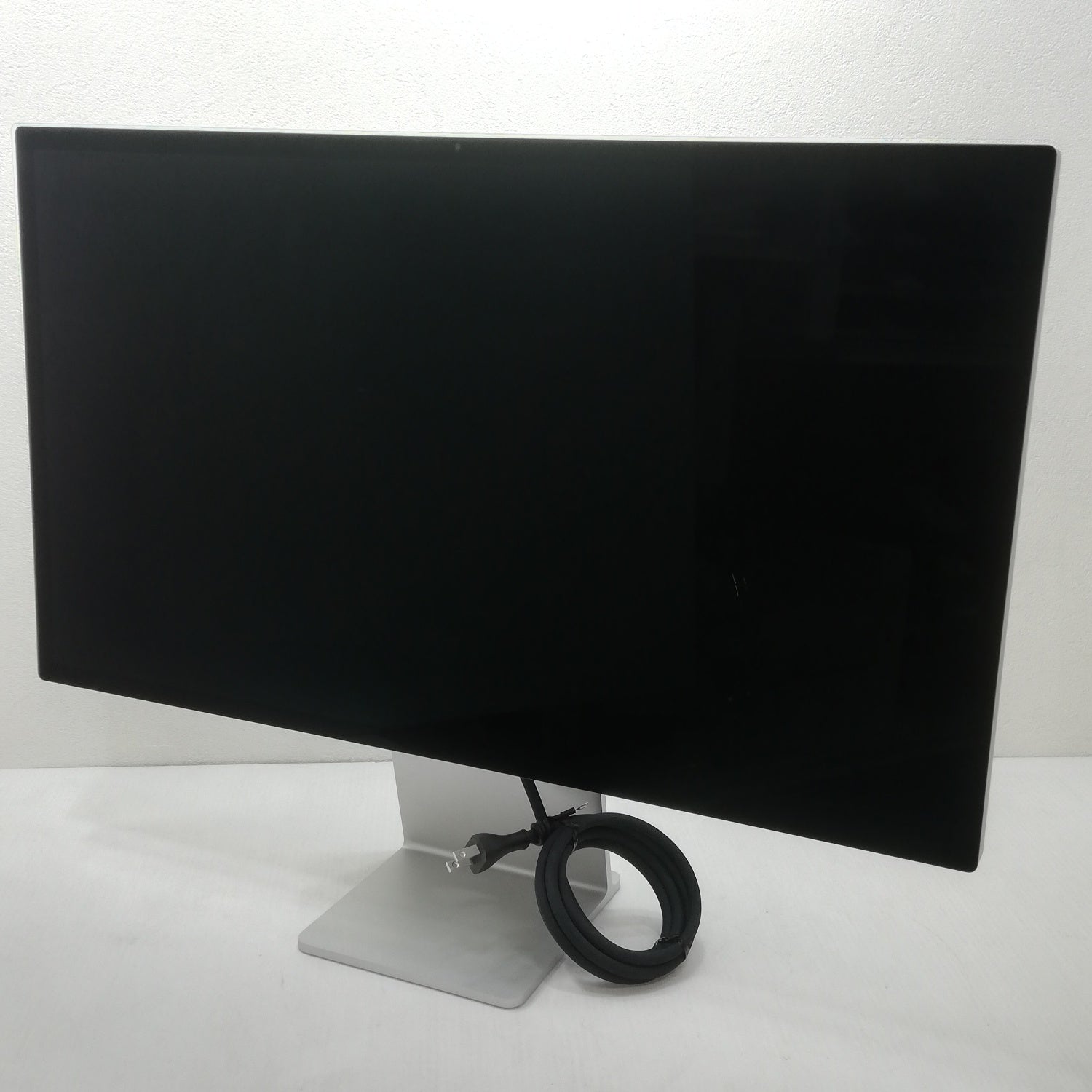 Studio 中古 販売】Studio Display 標準ガラス - 傾きを調整できる