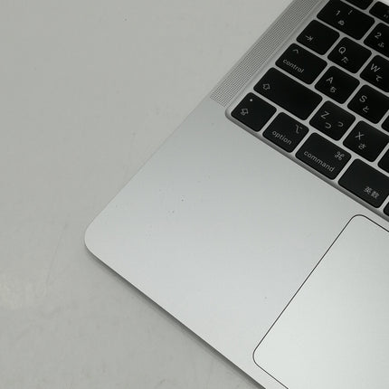 MacBook Air M1 / 13インチ / Mid2020 / 8GB / 512GB / シルバー / ランク:C / MGNA3J/A / 【中古品管理番号:38097】