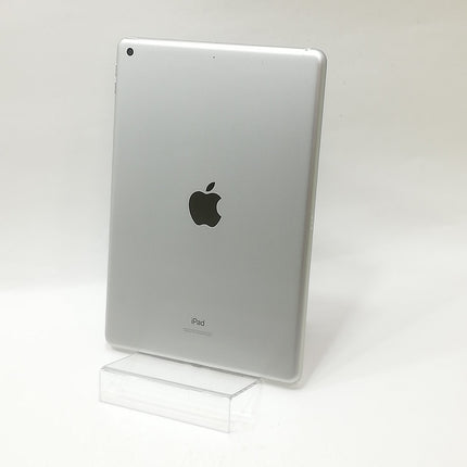 【初売りセール！】iPad / Wi-Fiモデル / 10.2インチ / 第8世代 / 2020 / 32GB / シルバー / ランク:A / MYLA2J/A / A2270 【中古品管理番号:38141】