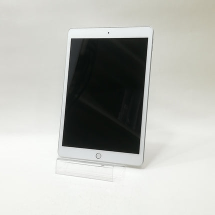 【初売りセール！】iPad / Wi-Fiモデル / 10.2インチ / 第8世代 / 2020 / 32GB / シルバー / ランク:A / MYLA2J/A / A2270 【中古品管理番号:38141】