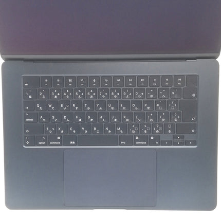 MacBook Air M2 / 15インチ / 2023 / 8GB / 256GB / ミッドナイト / ランク:C / MQKW3J/A / 【中古品管理番号:38143】