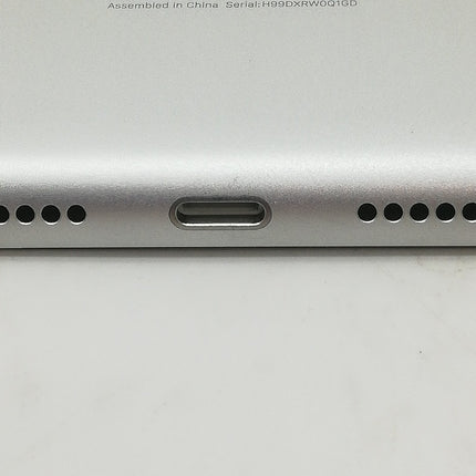 【初売りセール！】iPad / Wi-Fiモデル / 10.2インチ / 第8世代 / 2020 / 32GB / シルバー / ランク:A / MYLA2J/A / A2270 【中古品管理番号:38154】