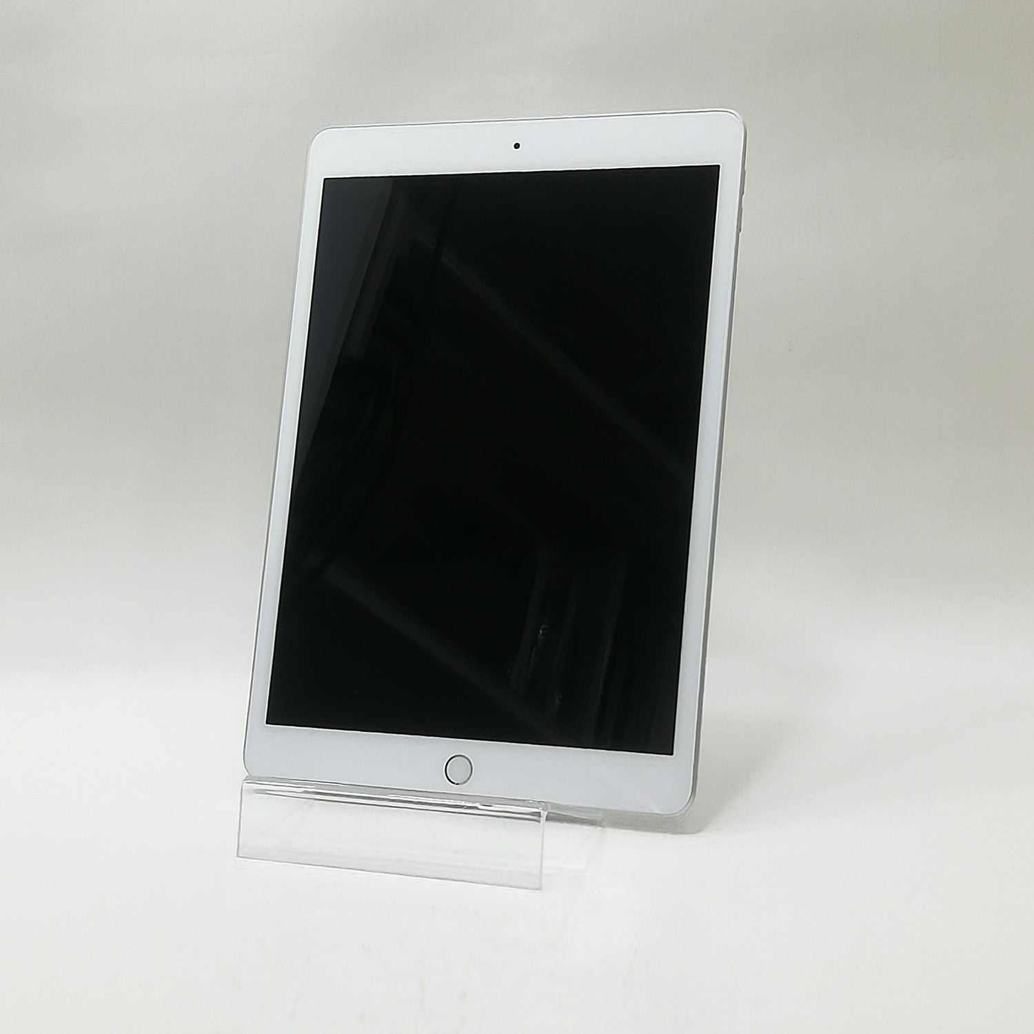 iPad 中古 販売】iPad / Wi-Fiモデル / 10.2インチ / 第8世代 / 2020