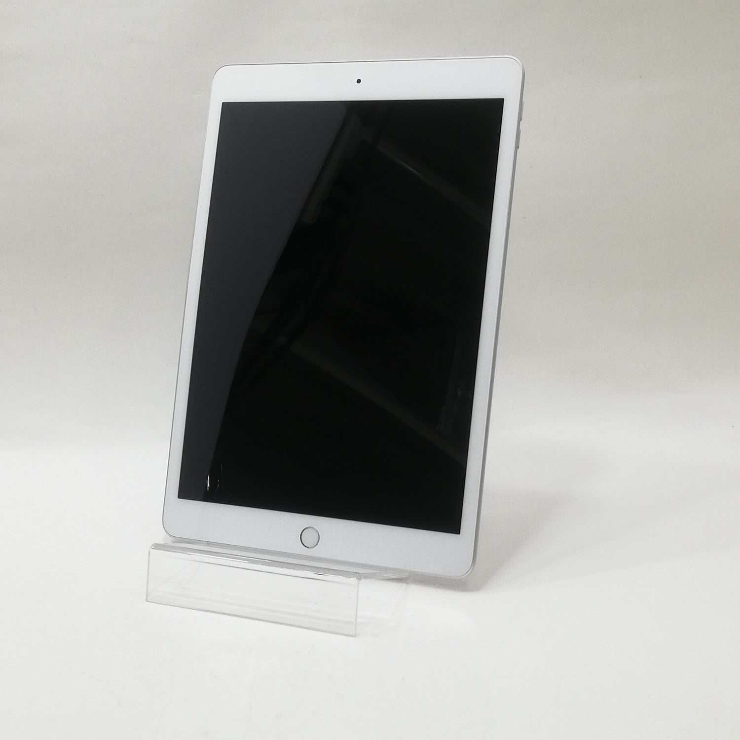 iPad 中古 販売】iPad / Wi-Fiモデル / 10.2インチ / 第8世代 / 2020