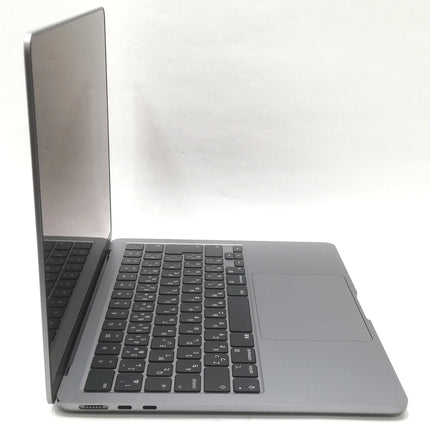 MacBook Air M2 / 13インチ / 2022 / 8GB / 256GB / スペースグレイ / ランク:B / MLXW3J/A / 【中古品管理番号:38219】
