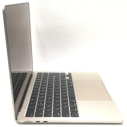 MacBook Air M4 / 13インチ / 2025 / 16GB / 256GB / スターライト / ランク:A / MW0Y3J/A / 【中古品管理番号:38231】