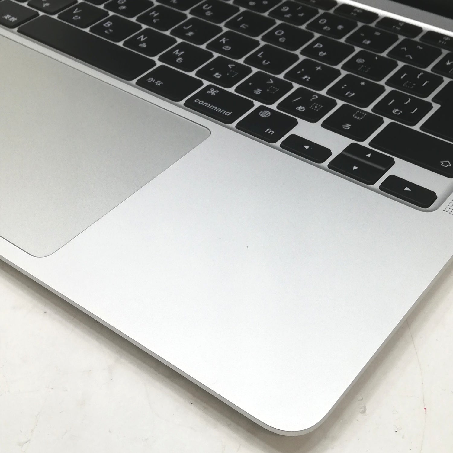 MacBook 中古 販売】MacBook Air M1 / 13インチ / Mid2020 / 8GB