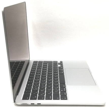 MacBook Air M4 / 13インチ / 2025 / 24GB / 512GB / シルバー / ランク:A / MC654J/A / 【中古品管理番号:38259】