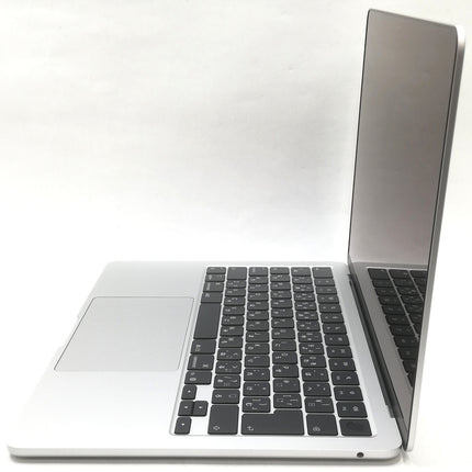 MacBook Air M4 / 13インチ / 2025 / 24GB / 512GB / シルバー / ランク:A / MC654J/A / 【中古品管理番号:38259】