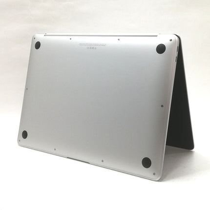 MacBook Air M1 / 13インチ / Mid2020 / 8GB / 256GB / シルバー / ランク:B / MGN93J/A / 【中古品管理番号:38290】
