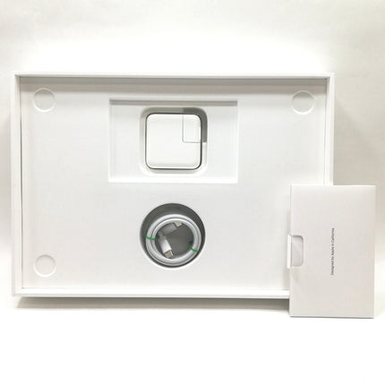 MacBook Air M1 / 13インチ / Mid2020 / 8GB / 256GB / シルバー / ランク:B / MGN93J/A / 【中古品管理番号:38314】