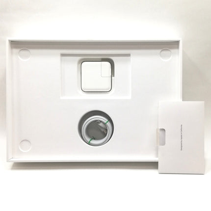 MacBook Air M1 / 13インチ / Mid2020 / 8GB / 256GB / ゴールド / ランク:C / MGND3J/A / 【中古品管理番号:38319】