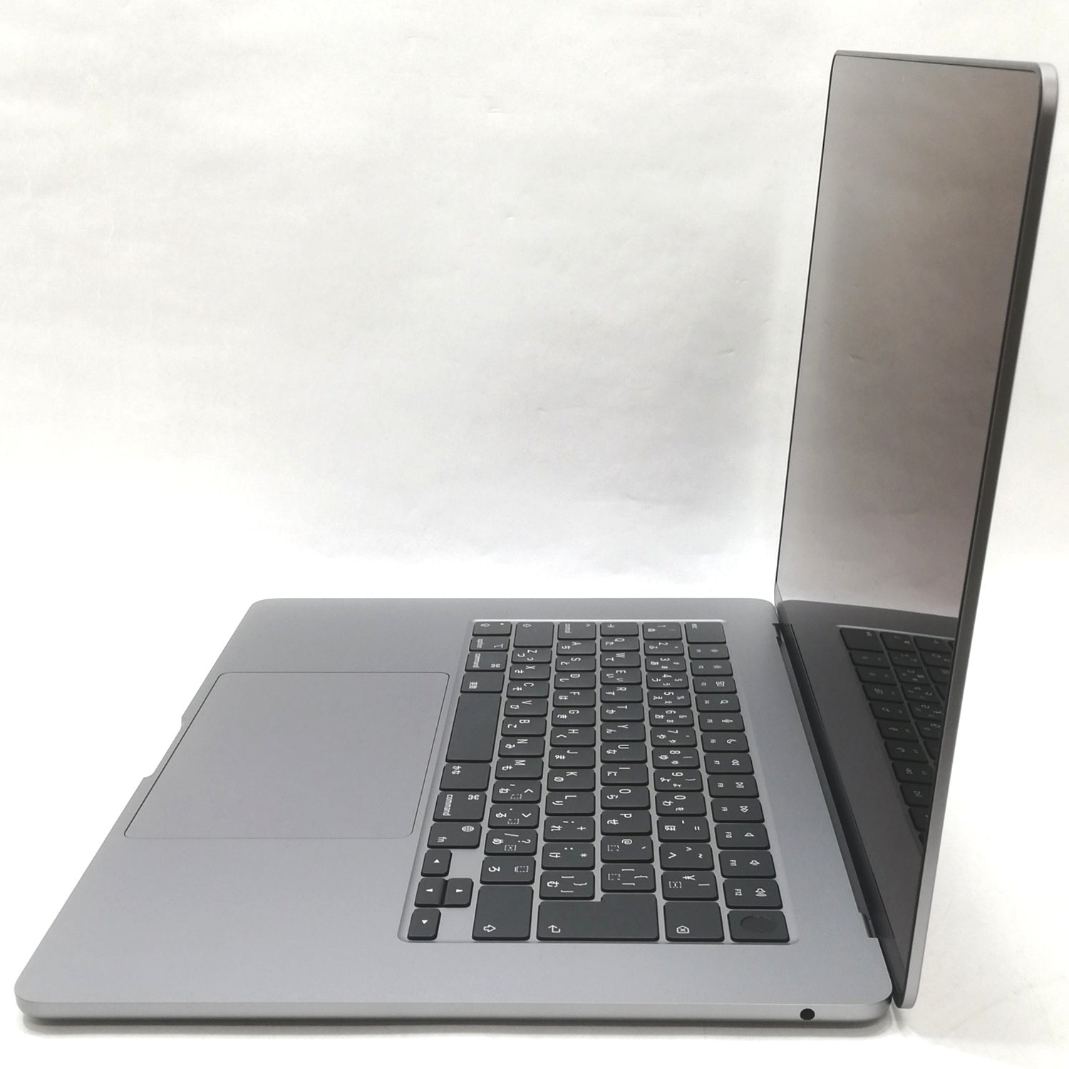 MacBook 中古 販売】MacBook Air M2 / 15インチ / 2023 / 16GB / 512GB