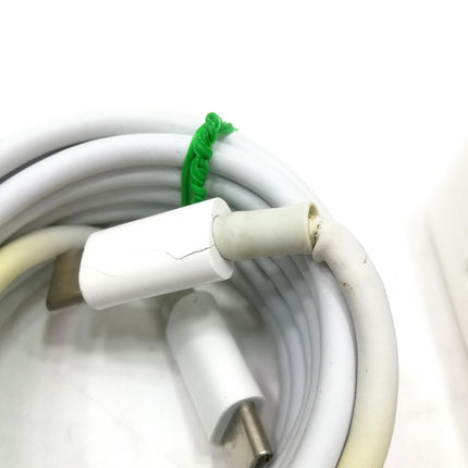 MacBook Air Retina Display / 13インチ / 2019 / 8GB / 256GB / ゴールド / ランク:C / MVFN2J/A / 【中古品管理番号:38420】