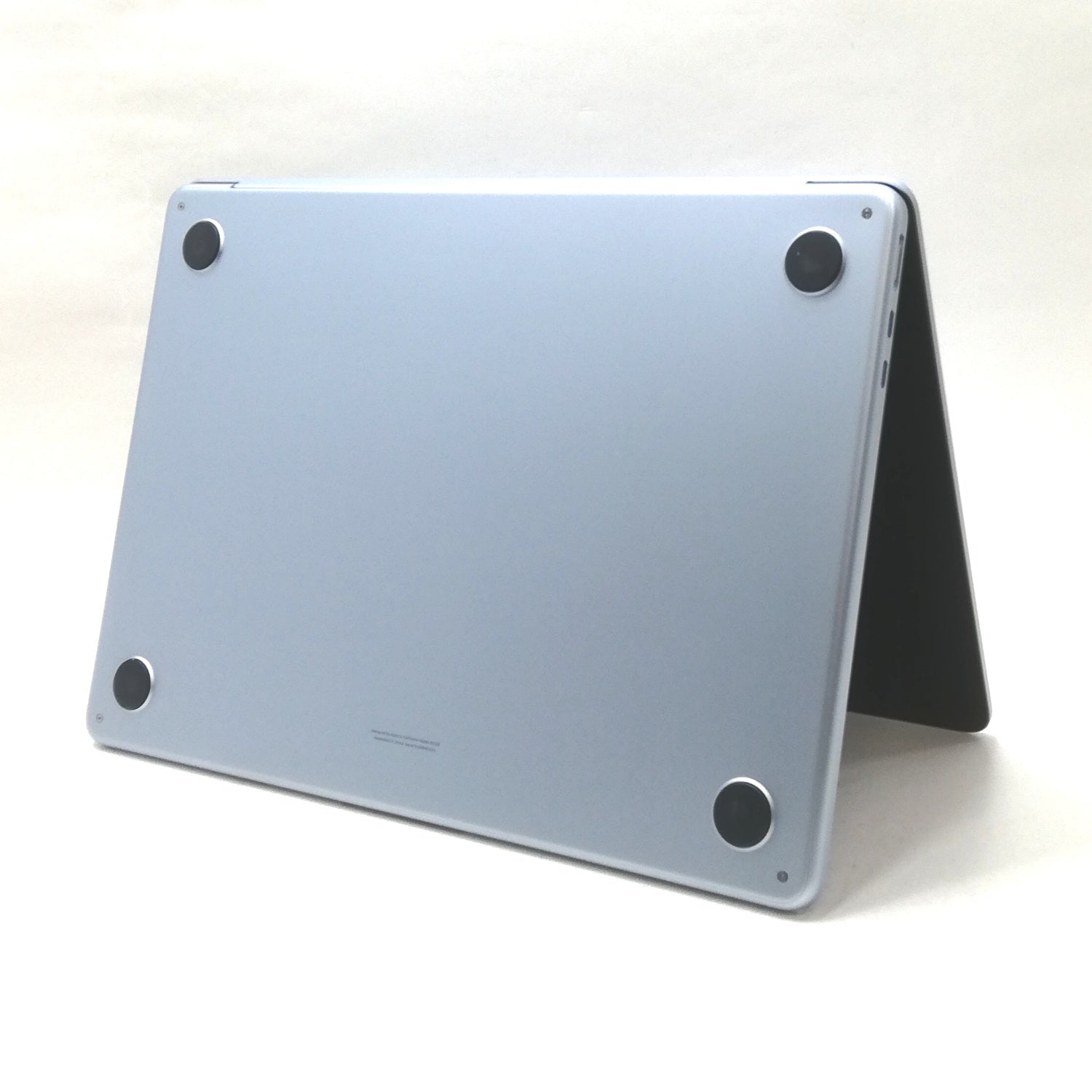 MacBook 中古 販売】MacBook Air M4 / 13インチ / 2025 / 16GB / 256GB