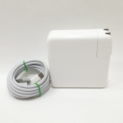 MacBook Pro M2Pro / 14インチ / 2023 / 32GB / 512GB / スペースグレイ / ランク:B / MPHE3J/A / 【中古品管理番号:38580】