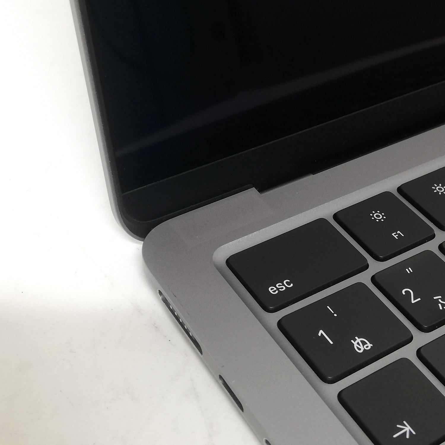 MacBook 中古 販売】MacBook Air M2 / 13インチ / 2022 / 24GB / 512GB