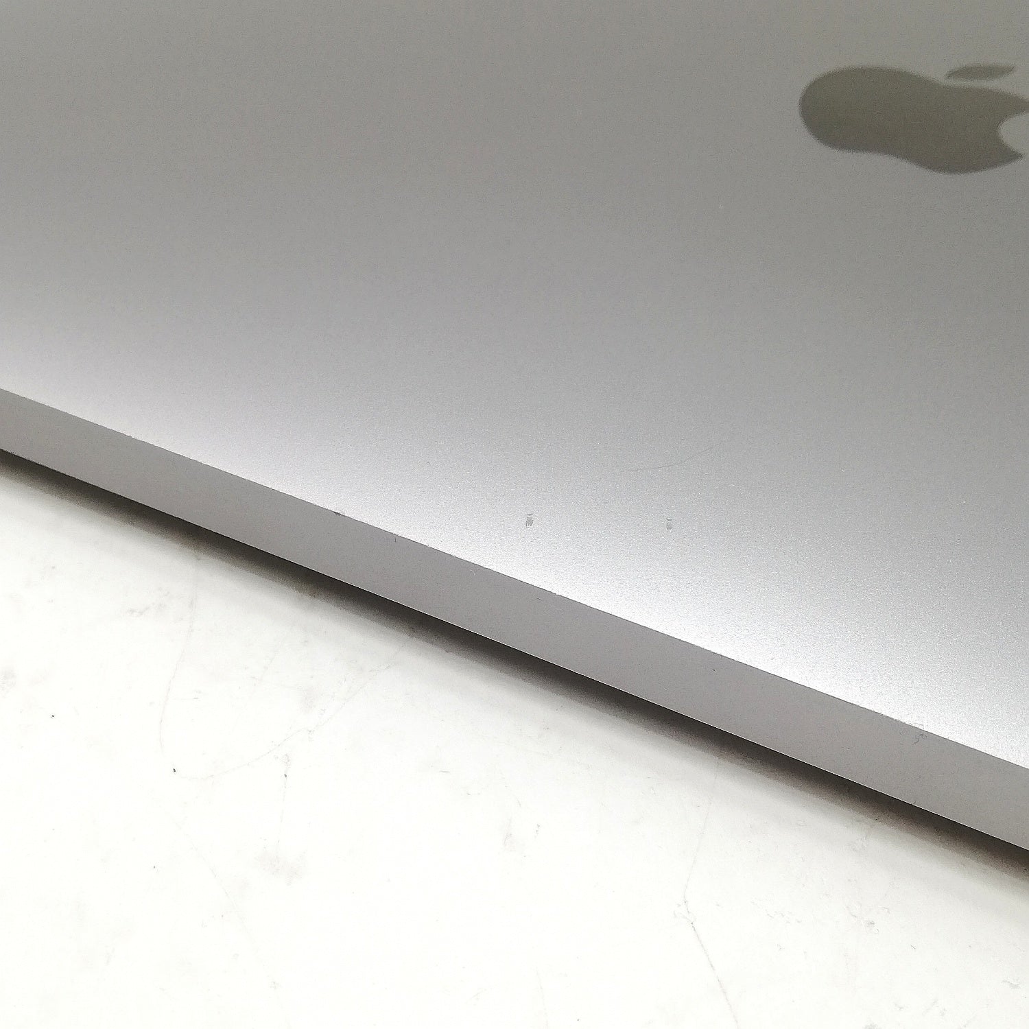 MacBook 中古 販売】MacBook Air M1 / 13インチ / Mid2020 / 16GB