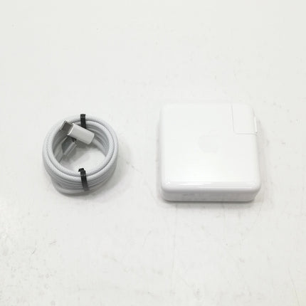 MacBook Air M2 / 13インチ / 2022 / 24GB / 512GB / スペースグレイ / ランク:B / MLXX3J/A / 【中古品管理番号:38593】