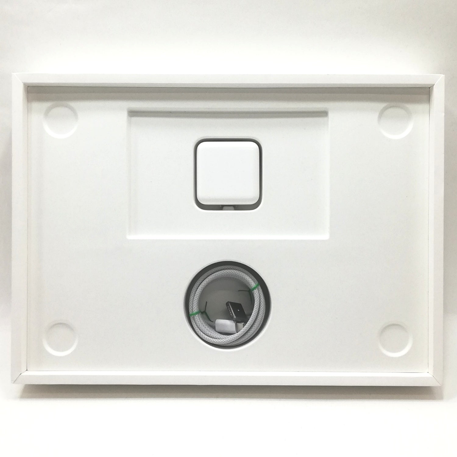 MacBook 中古 販売】MacBook Air M3 / 13インチ / 2024 / 16GB / 512GB