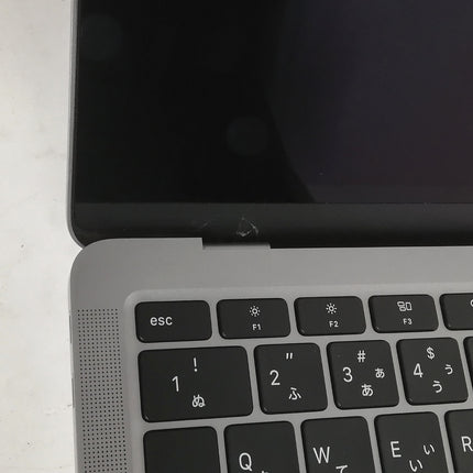 MacBook Air M1 / 13インチ / Mid2020 / 8GB / 256GB / スペースグレイ / ランク:D / MGN63J/A / 【中古品管理番号:38644】