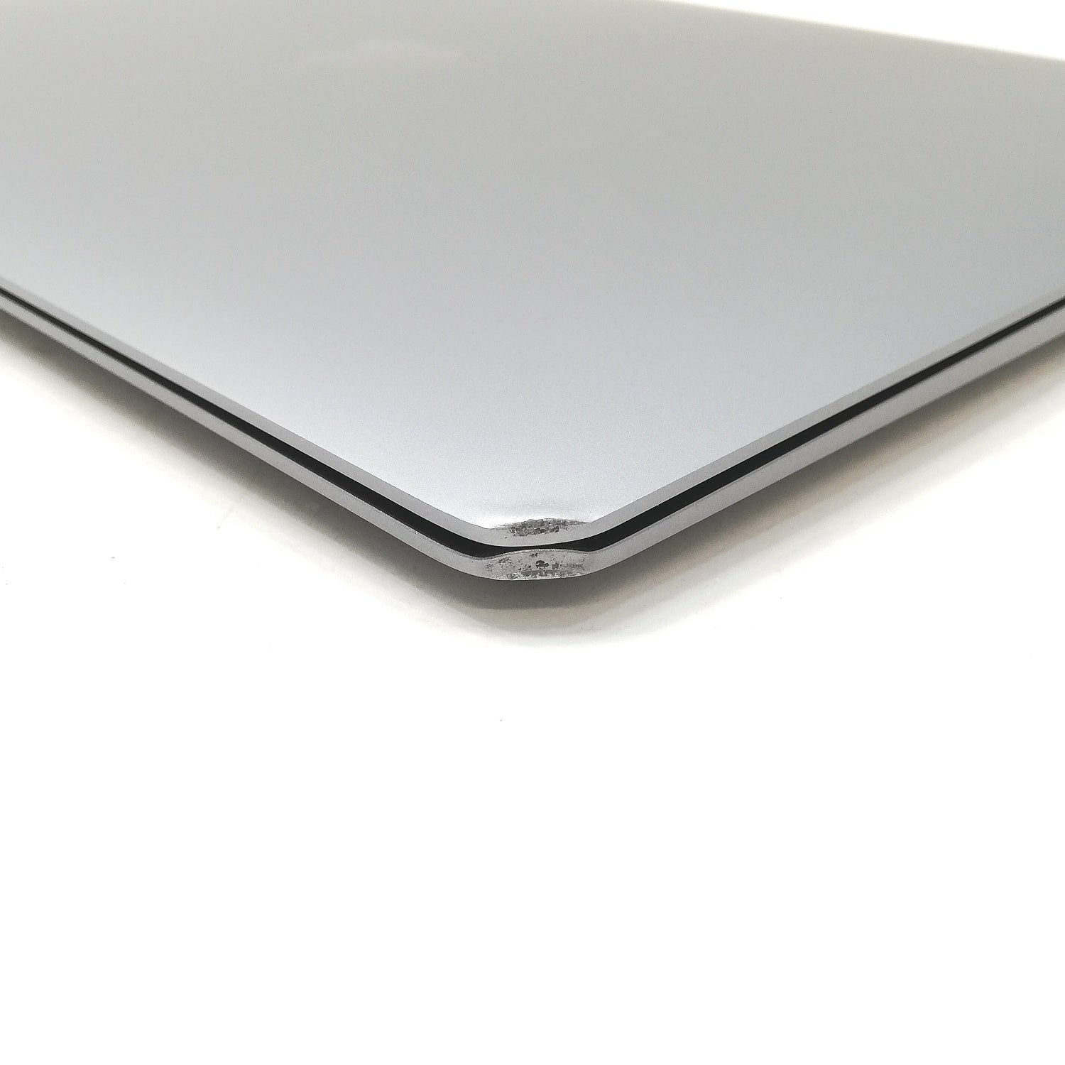 MacBook 中古 販売】MacBook Air M1 / 13インチ / Mid2020 / 8GB