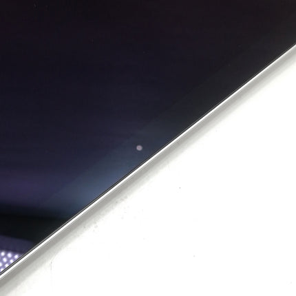 MacBook Air M1 / 13インチ / Mid2020 / 8GB / 512GB / シルバー / ランク:C / MGNA3J/A / 【中古品管理番号:38662】