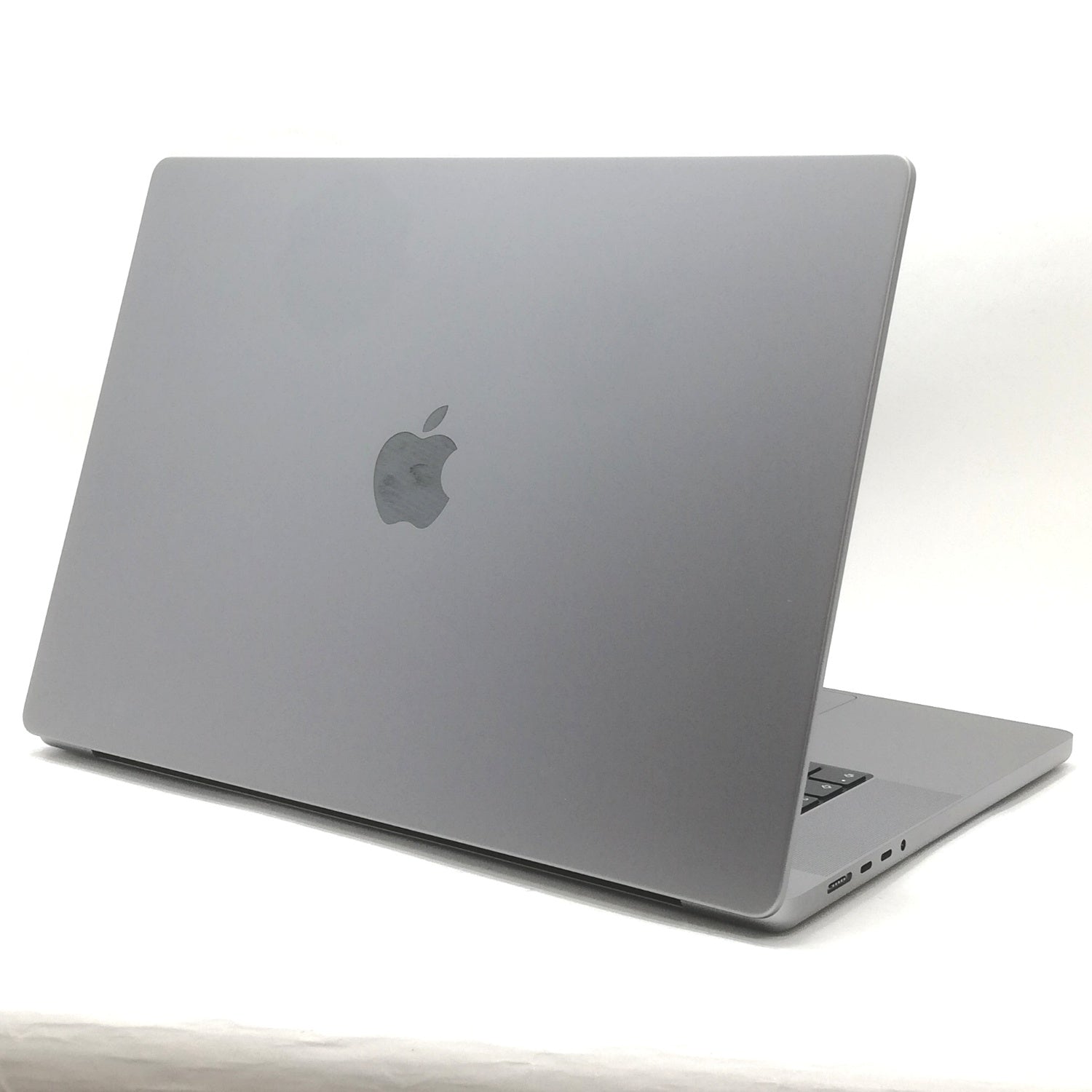 MacBook 中古 販売】MacBook Pro M1 Pro / 16インチ / 2021 / 16GB