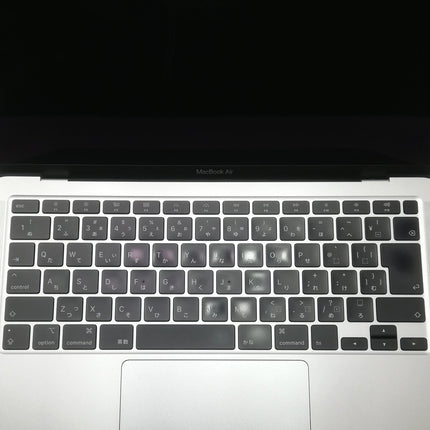 MacBook Air M1 / 13インチ / Mid2020 / 8GB / 256GB / シルバー / ランク:C / MGN93J/A / 【中古品管理番号:38694】