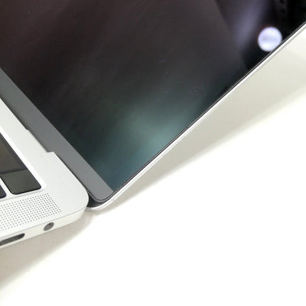 【週末限定特価】MacBook Pro Touch Bar / 13インチ / Late 2016 / 8GB / 256GB / シルバー / ランク:C / MLVP2J/A / 【中古品管理番号:38698】