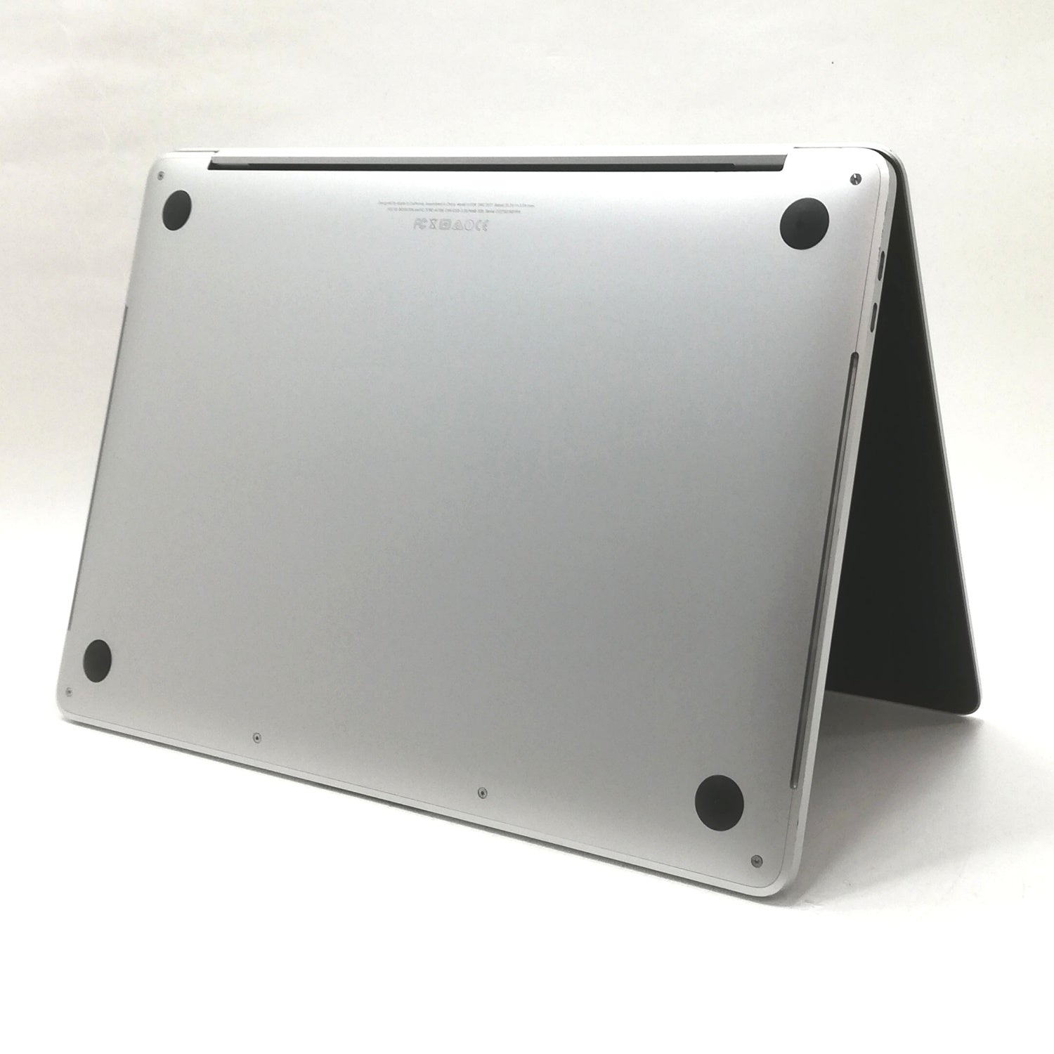 MacBook 中古 販売】MacBook Pro Touch Bar / 13インチ / Late 2016