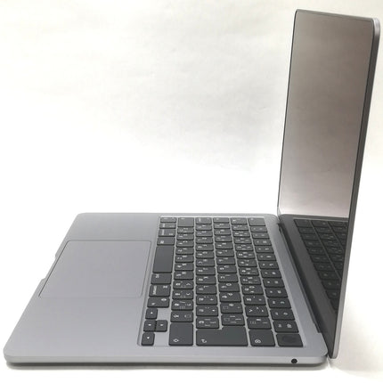 MacBook Air M3 / 13インチ / 2024 / 16GB / 512GB / スペースグレイ / ランク:A / MXCR3J/A / 【中古品管理番号:38707】