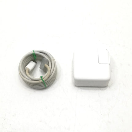 MacBook Air M2 / 13インチ / 2022 / 16GB / 512GB / スペースグレイ / ランク:B / MLXW3J/A / 【中古品管理番号:38710】