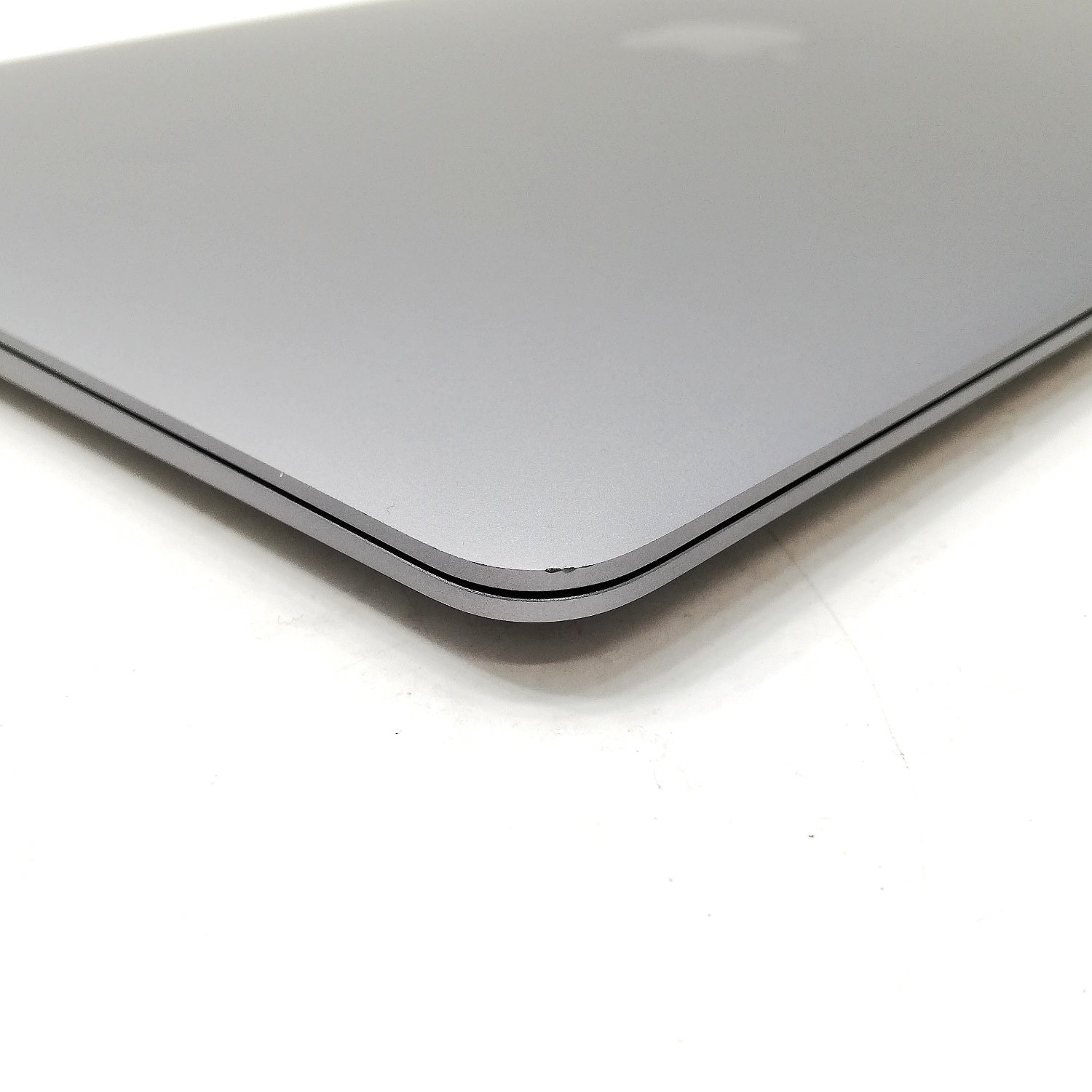 MacBook 中古 販売】MacBook Air M1 / 13インチ / Mid2020 / 8GB