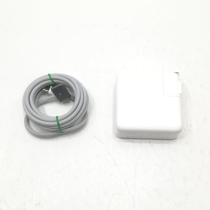 MacBook Pro M3 / 14インチ / 2023 / 8GB / 512GB / スペースグレイ / ランク:B / MTL73J/A / 【中古品管理番号:38749】