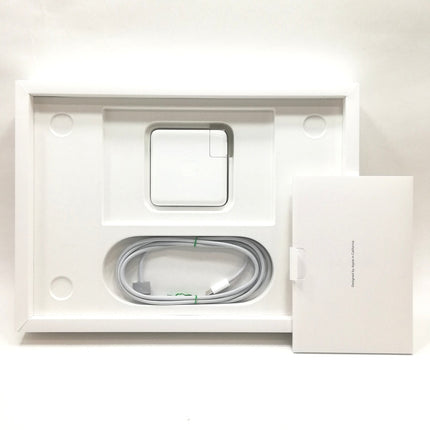 MacBook Pro M1 Max / 14インチ / 2021 / 64GB / 2TB / スペースグレイ / ランク:A / MKGQ3J/A(Max) / 【中古品管理番号:38752】