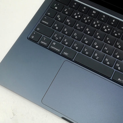 MacBook Air M4 / 13インチ / 2025 / 16GB / 256GB / ミッドナイト / ランク:A / MW123J/A / 【中古品管理番号:38764】