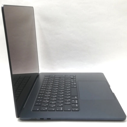 MacBook Air M2 / 15インチ / 2023 / 8GB / 512GB / ミッドナイト / ランク:A / MQKX3J/A / 【中古品管理番号:38775】