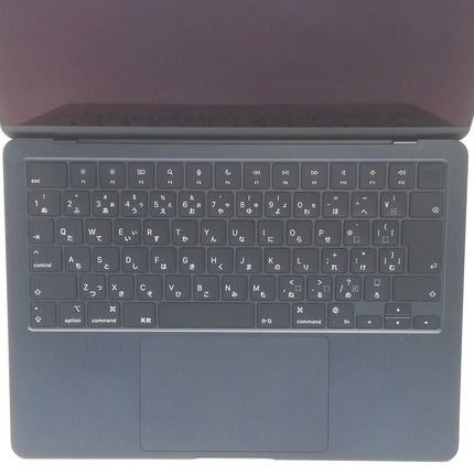 MacBook Air M2 / 13インチ / 2022 / 8GB / 256GB / ミッドナイト / ランク:B / MLY33J/A / 【中古品管理番号:38777】