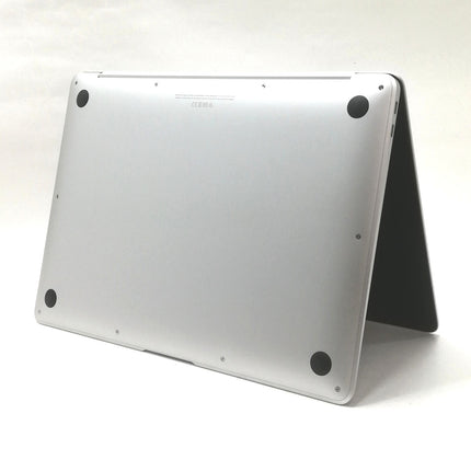 MacBook Air Retina Display / 13インチ / 2020 / 8GB / 256GB / シルバー / ランク:B / MWTK2J/A / 【中古品管理番号:38783】